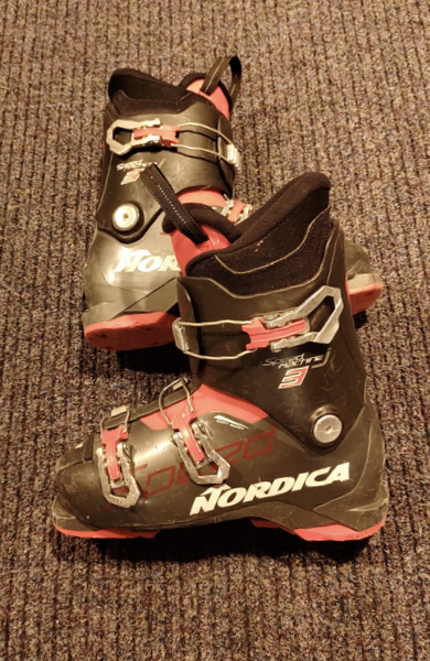 Nordica Sport Machine 3 junior maat 25.5 2de kansje